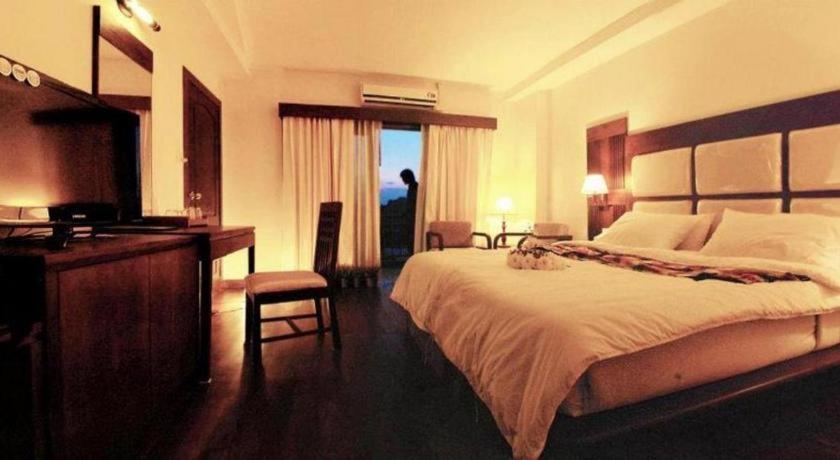River City Hotel Mukdahan Exterior photo