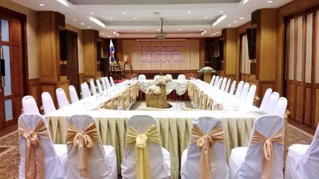 River City Hotel Mukdahan Exterior photo
